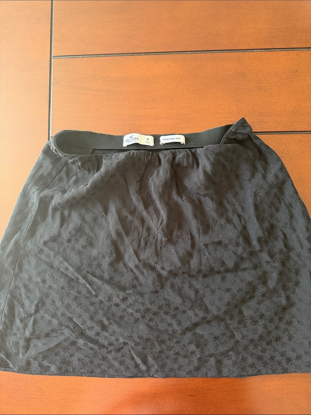 Hollister Black Skirt